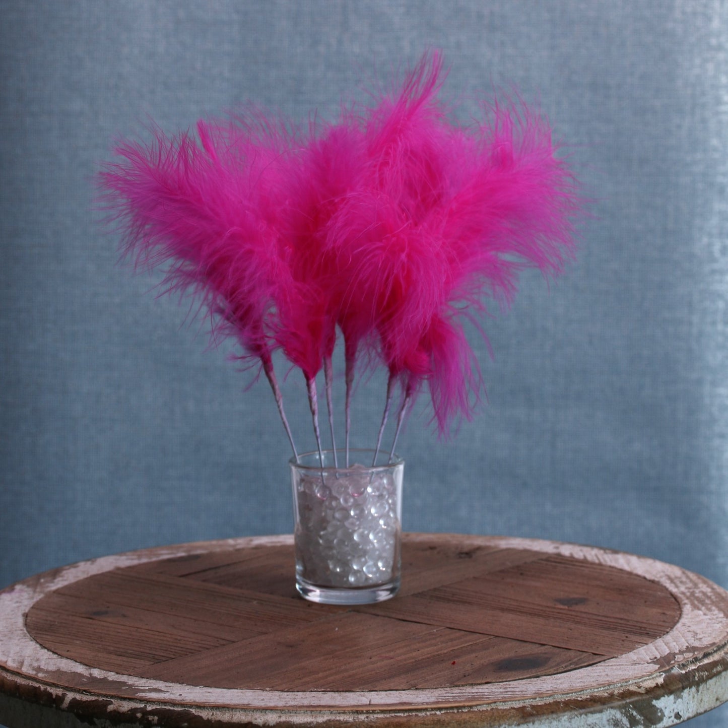 Fuchsia Pink Fluff Feathers (6 Pack)