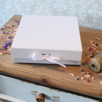 Medium White Keepsake Box