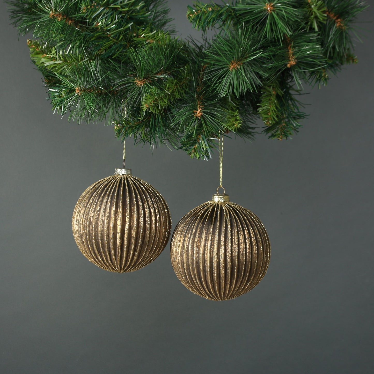 Titania 12cm Glass Bauble Gold (Set of 4)