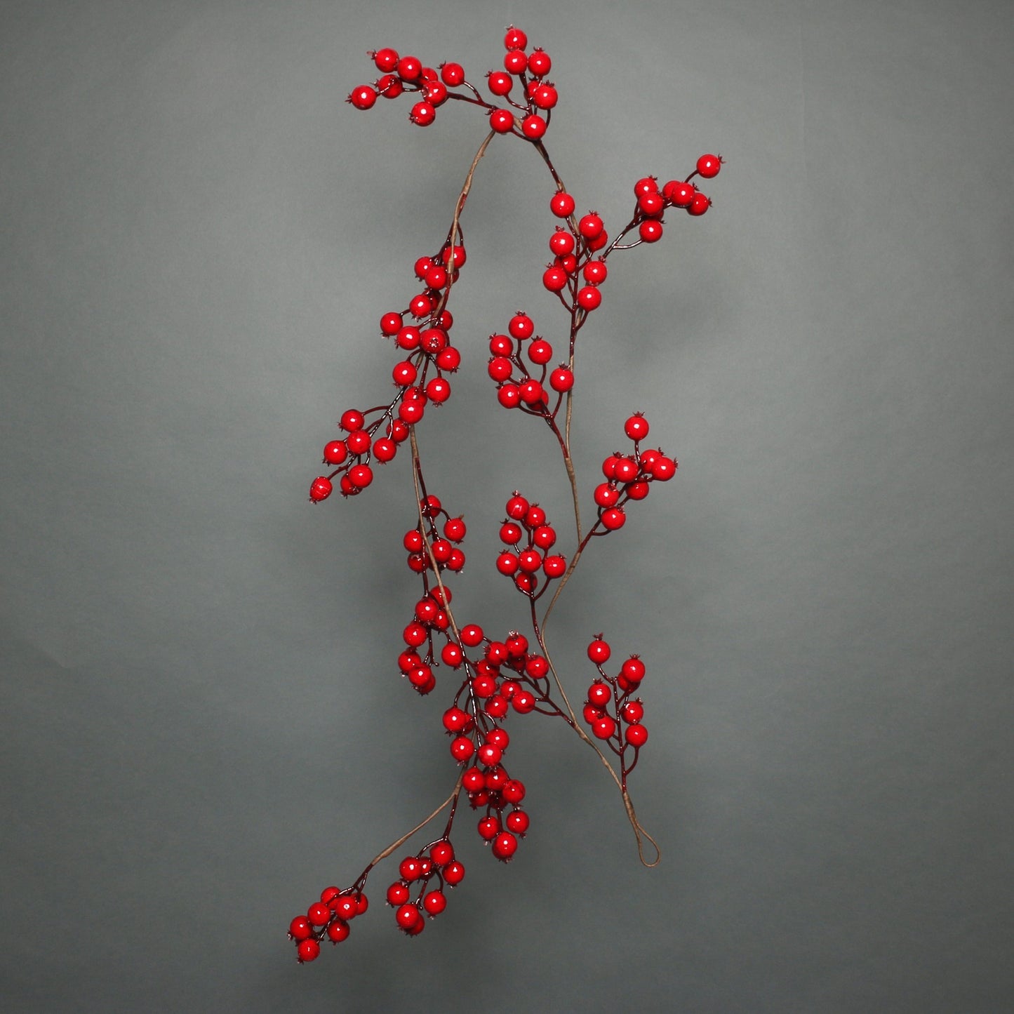 Bright Red Berry Garland (180cm)